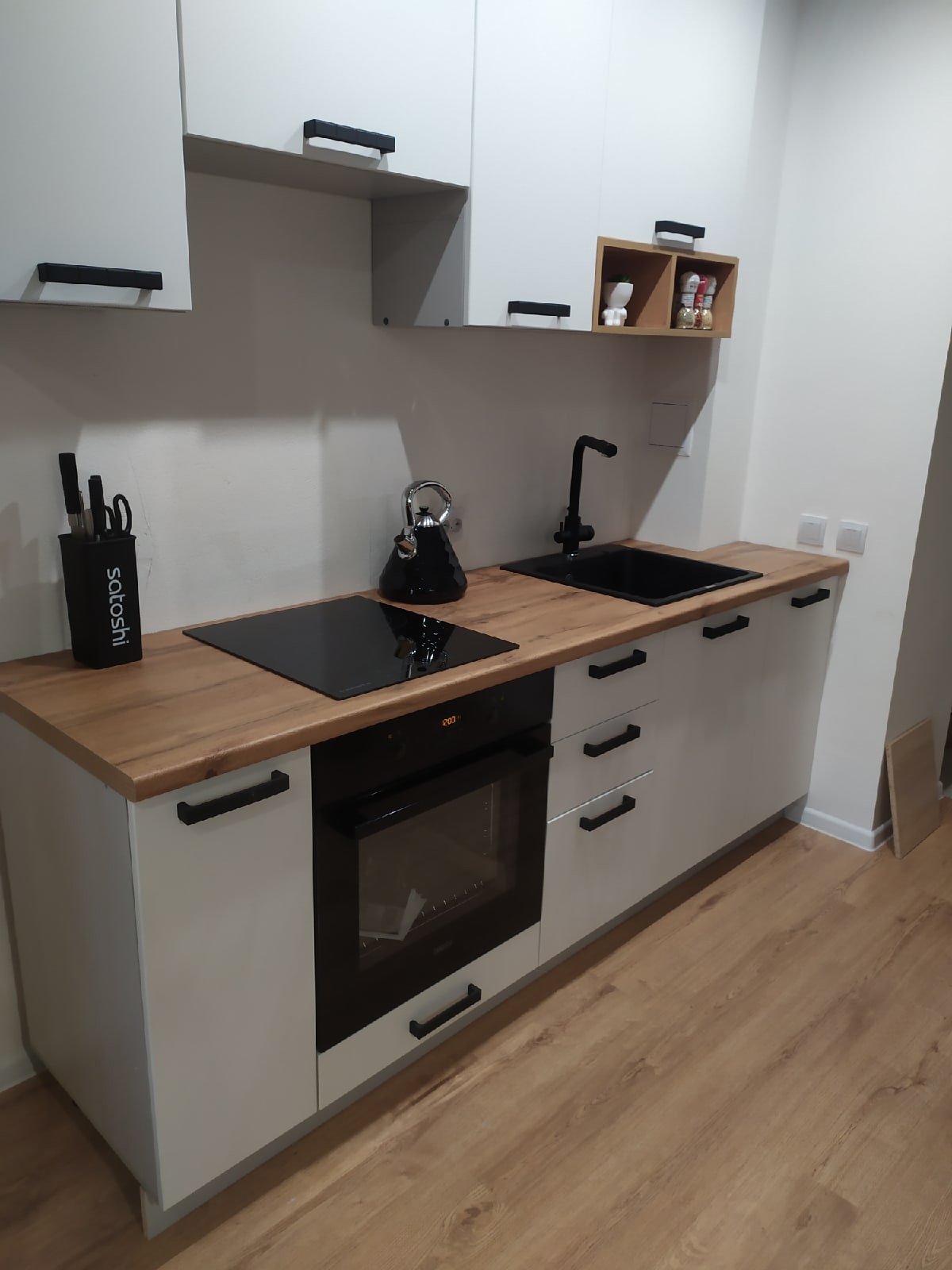 Кухня Ройс МДФ белый софт 2,2 м ДСВ