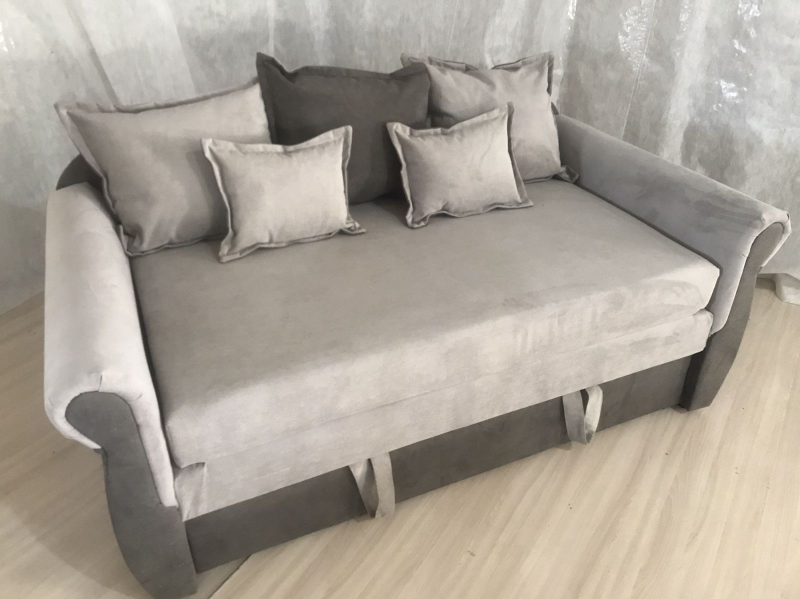 Диван Мираж 4  (1,9)